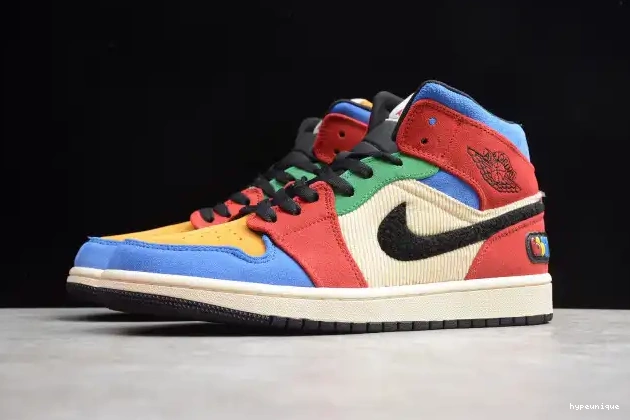 HYPE Blue Jordan the SE Mid 1 Air CU2805-100 Fearless Great 0525
